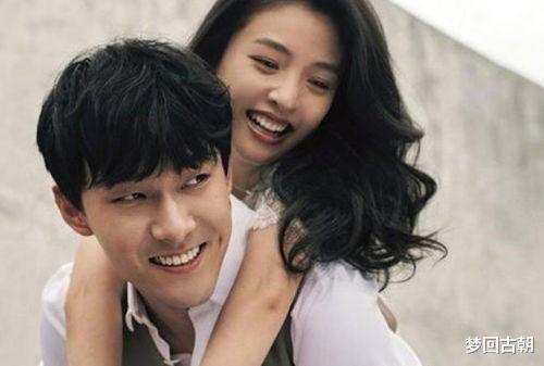 娱乐圈最新吃瓜,明星恋情曝光,幕后黑手竟是... 第3张 娱乐圈最新吃瓜,明星恋情曝光,幕后黑手竟是... 第3张